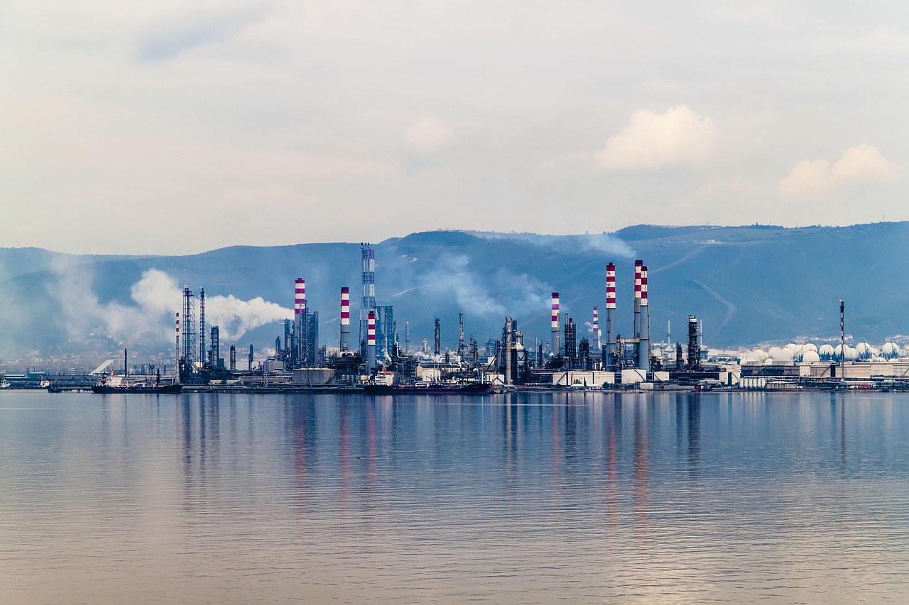 ISO 15156 — Materials for H2S Environments Oil and Gas