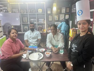 External assessment in a working kitchen