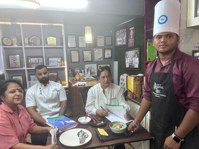 External assessment in a working kitchen